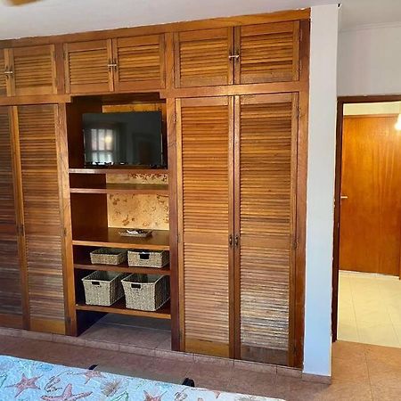 3-Bedroom Villa With A Jacuzzi Noord Exterior foto