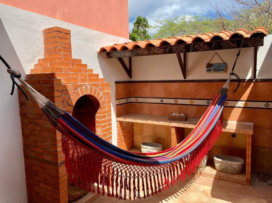 3-Bedroom Villa With A Jacuzzi Noord Exterior foto